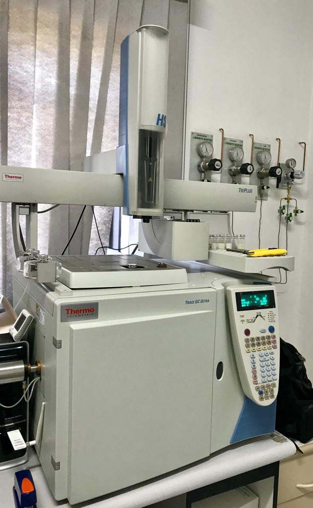 Laboratório análise cromatografia gasosa